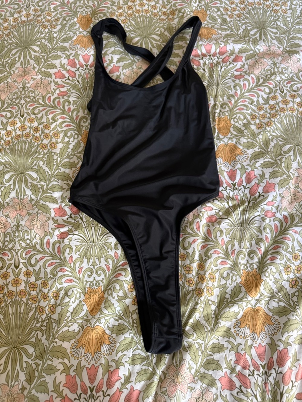 SHEIN Black One-Piece Swimsuit with Crisscross Back THONG